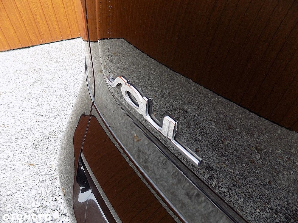 Kia Soul Plug - 36