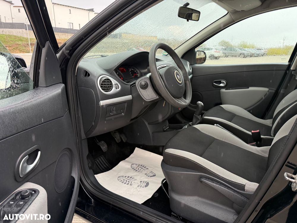 Renault Clio 1.2 16V 75 Dynamique - 7