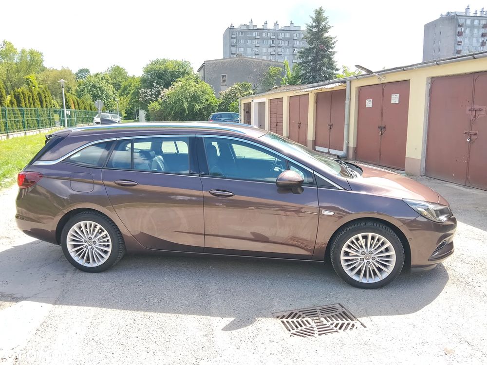 Opel Astra 1.6 D (CDTI) Start/Stop Dynamic - 4