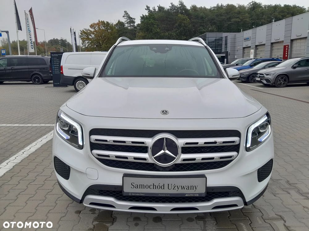 Mercedes-Benz GLB 200 4Matic 8G-DCT Progressive - 9