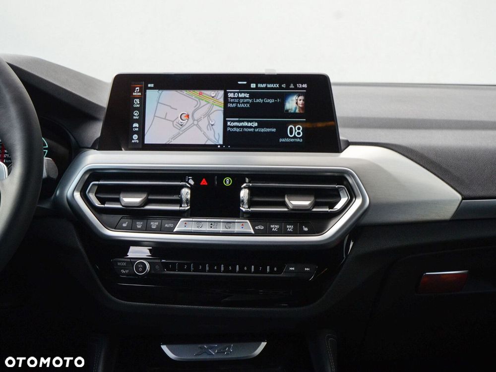 BMW X4 - 33