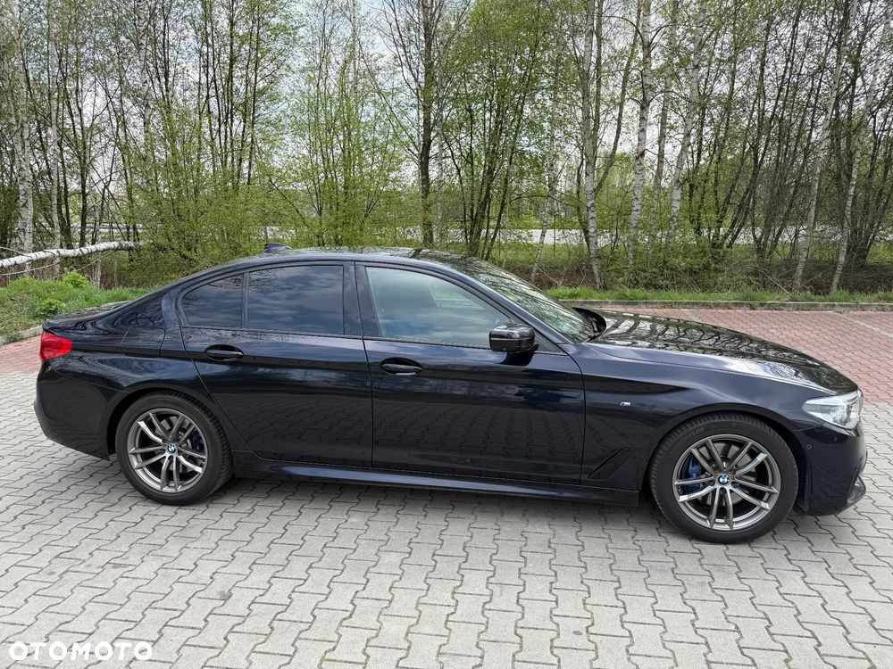BMW Seria 5 530i xDrive M Sport sport - 2