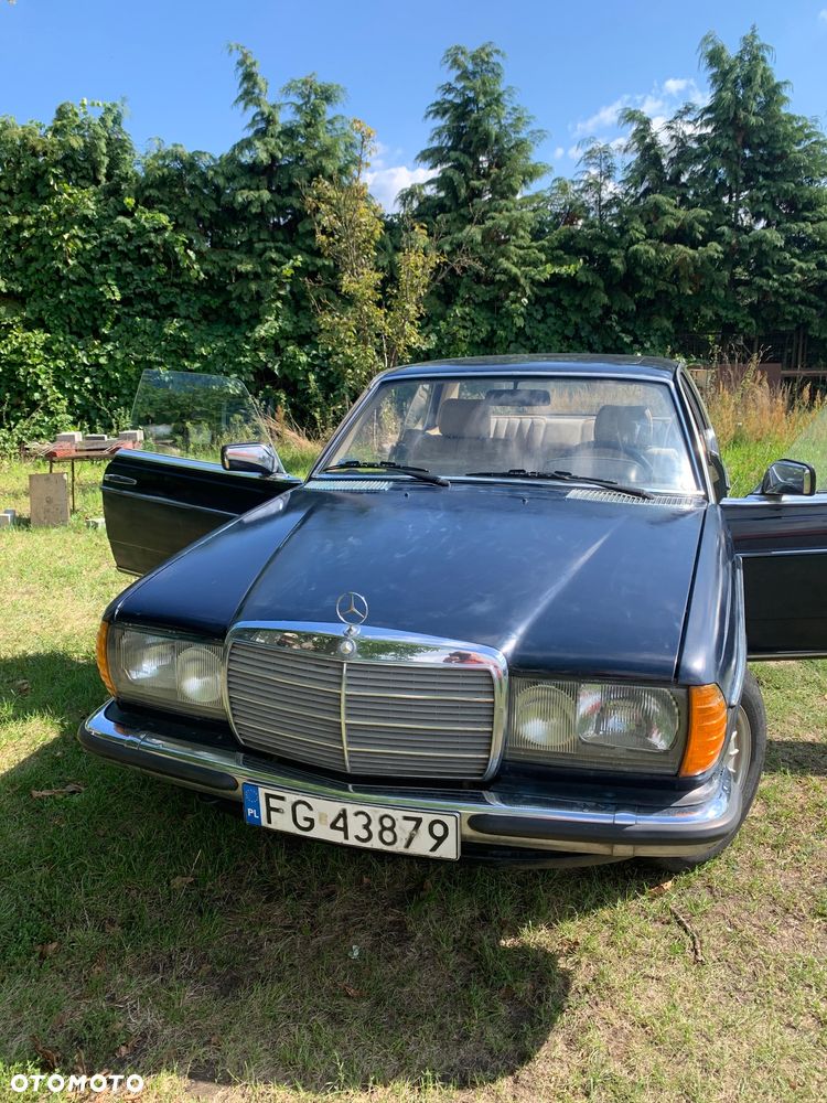 Mercedes-Benz W123 ver-260-se - 3