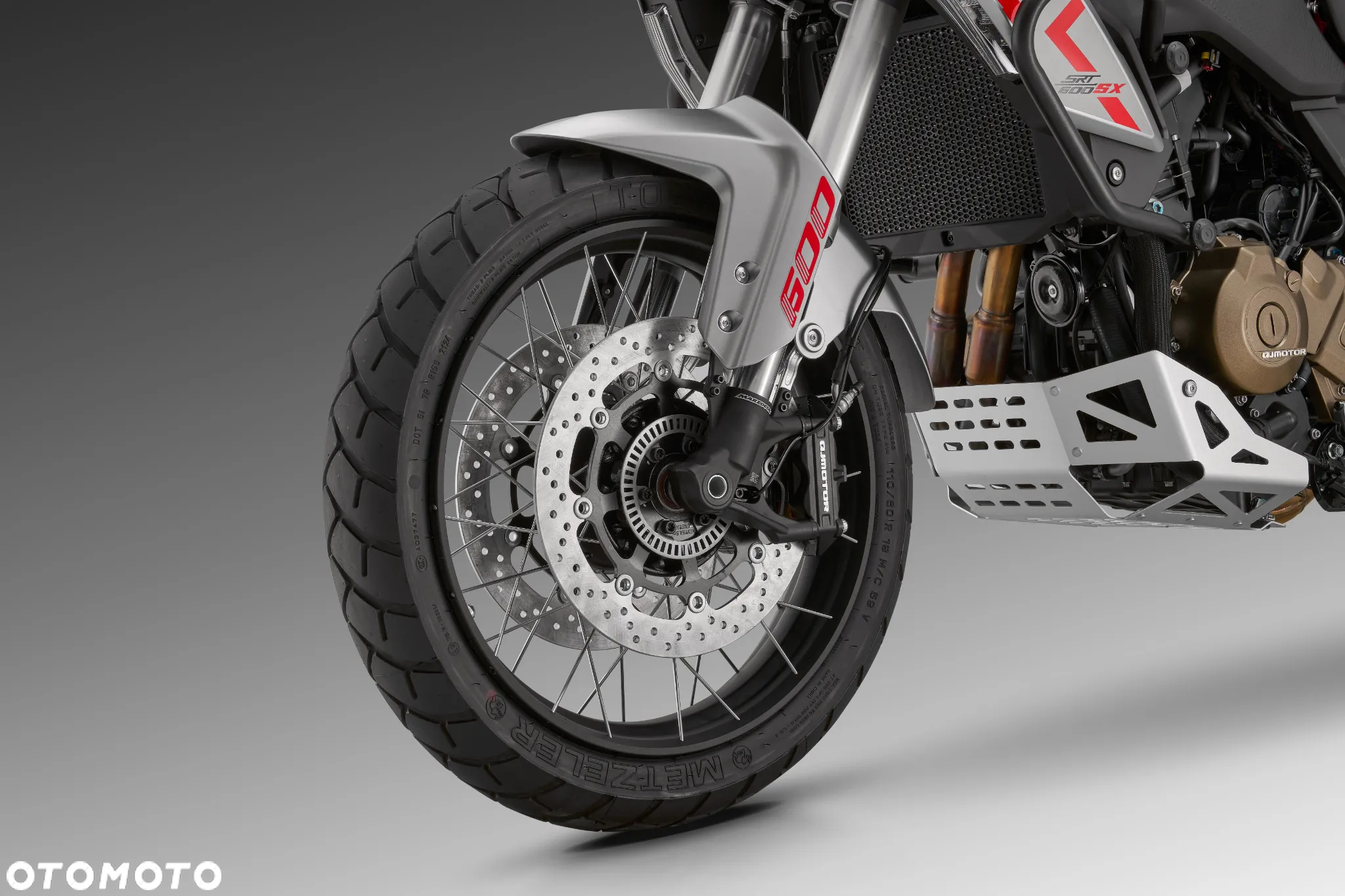 QJMOTOR SRT 550 SX - 25