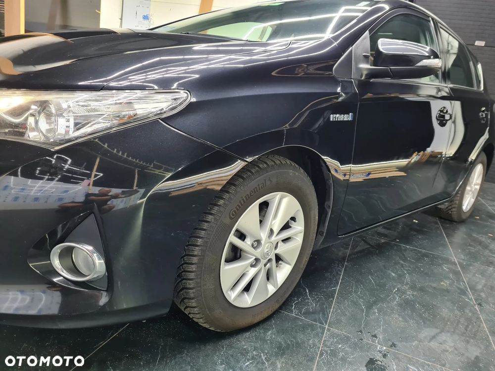 Toyota Auris 1.8 HSD Prestige NAVI - 18