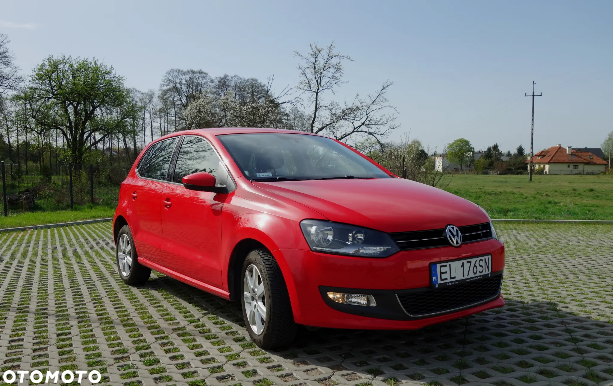 Volkswagen Polo 1.2 TSI Highline - 2