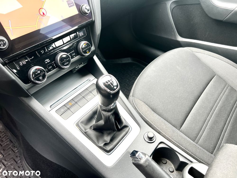 Skoda Octavia 1.5 TSI ACT Ambition - 18