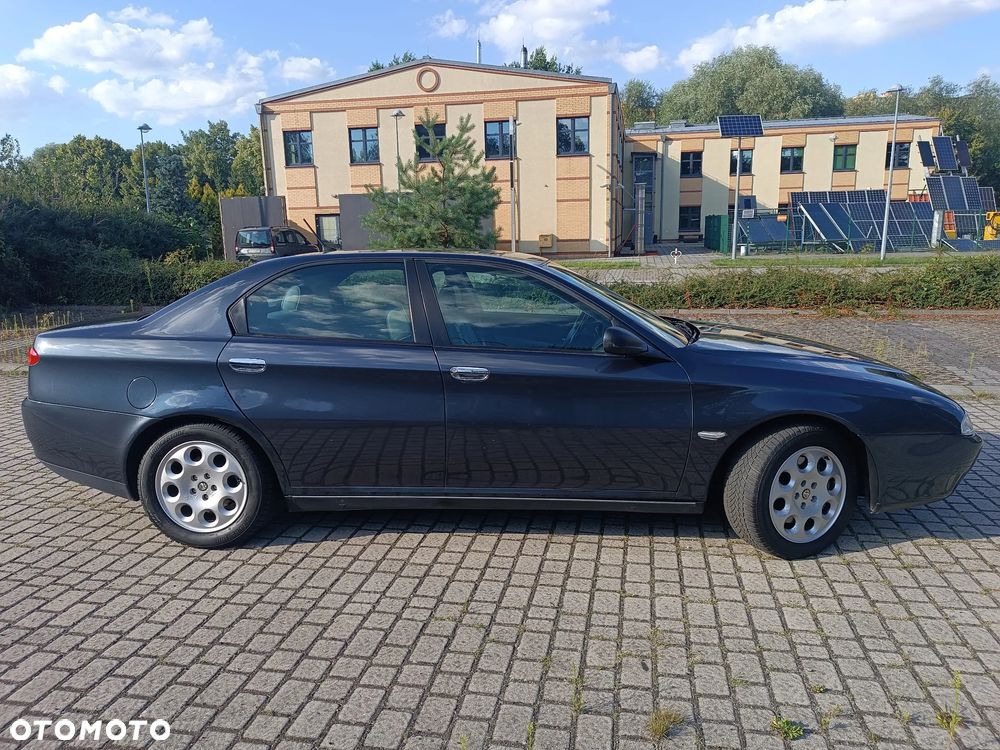 Alfa Romeo 166 2.5 V6 24v - 2