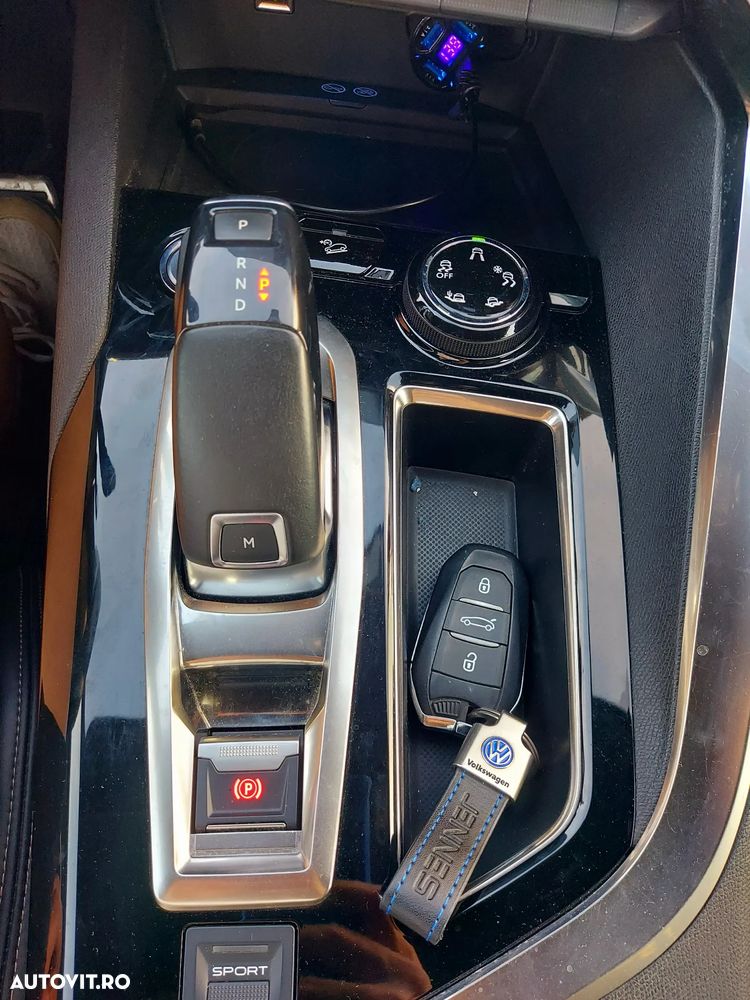 Peugeot 5008 BlueHDI 130 EAT8 GT - 30