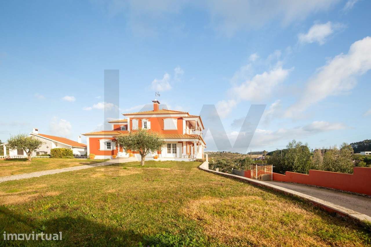 Moradia Espaçosa Próxima da Ericeira — Privacidade, Conforto e Naturez - Grande imagem: 2/54