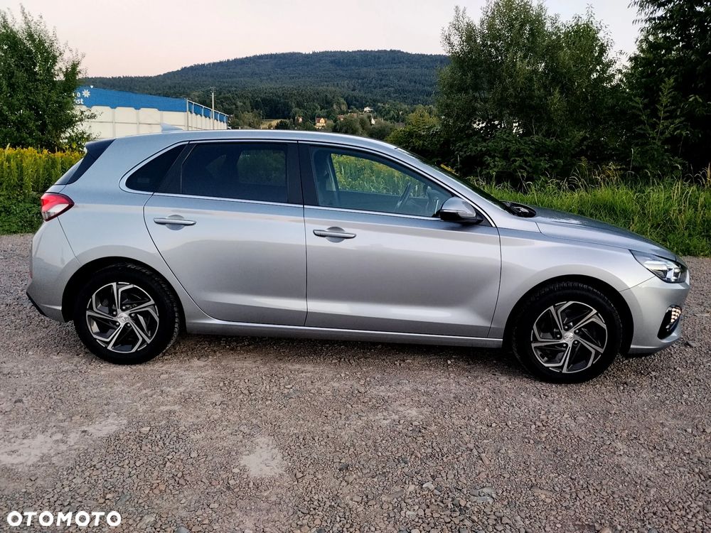 Hyundai i30 1.5 DPI Smart - 6