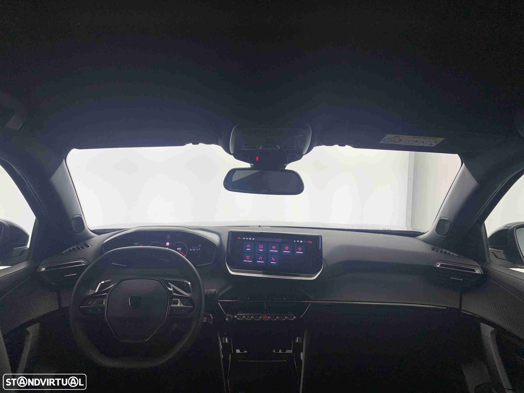 Peugeot 2008 1.2 PureTech Allure EAT8 - 13
