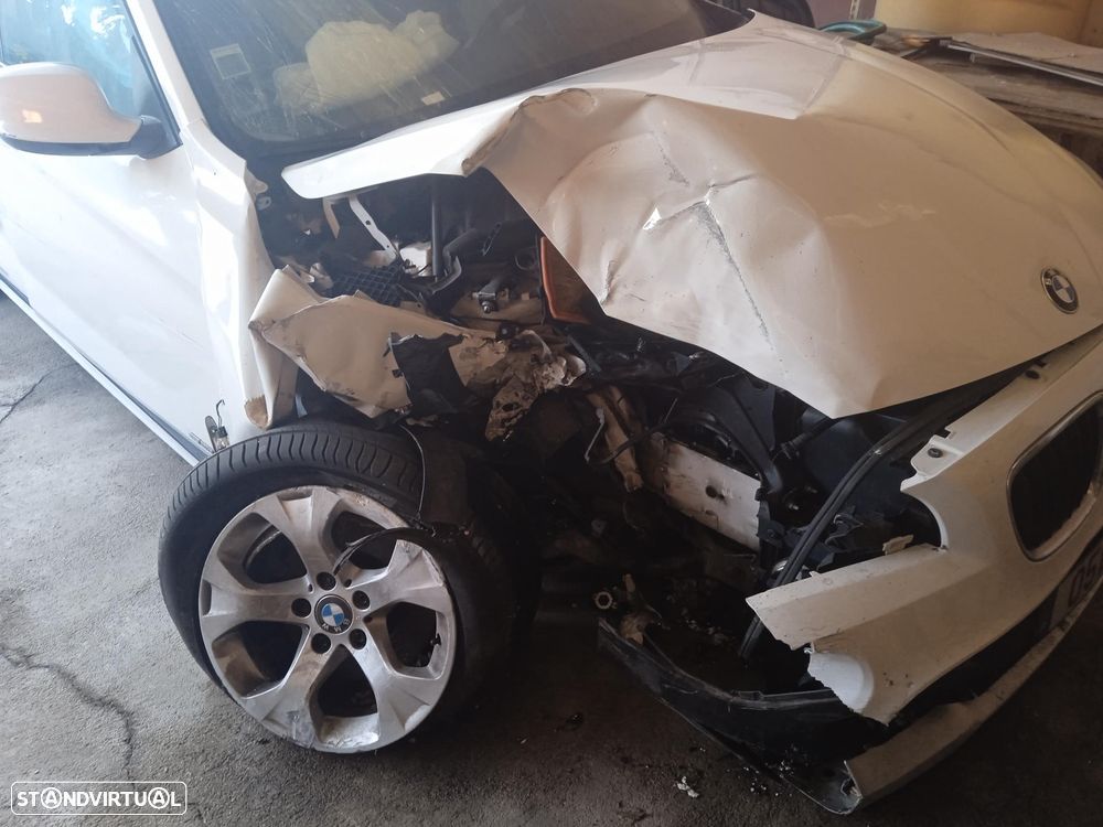 BMW X1 18 d sDrive Auto - 1