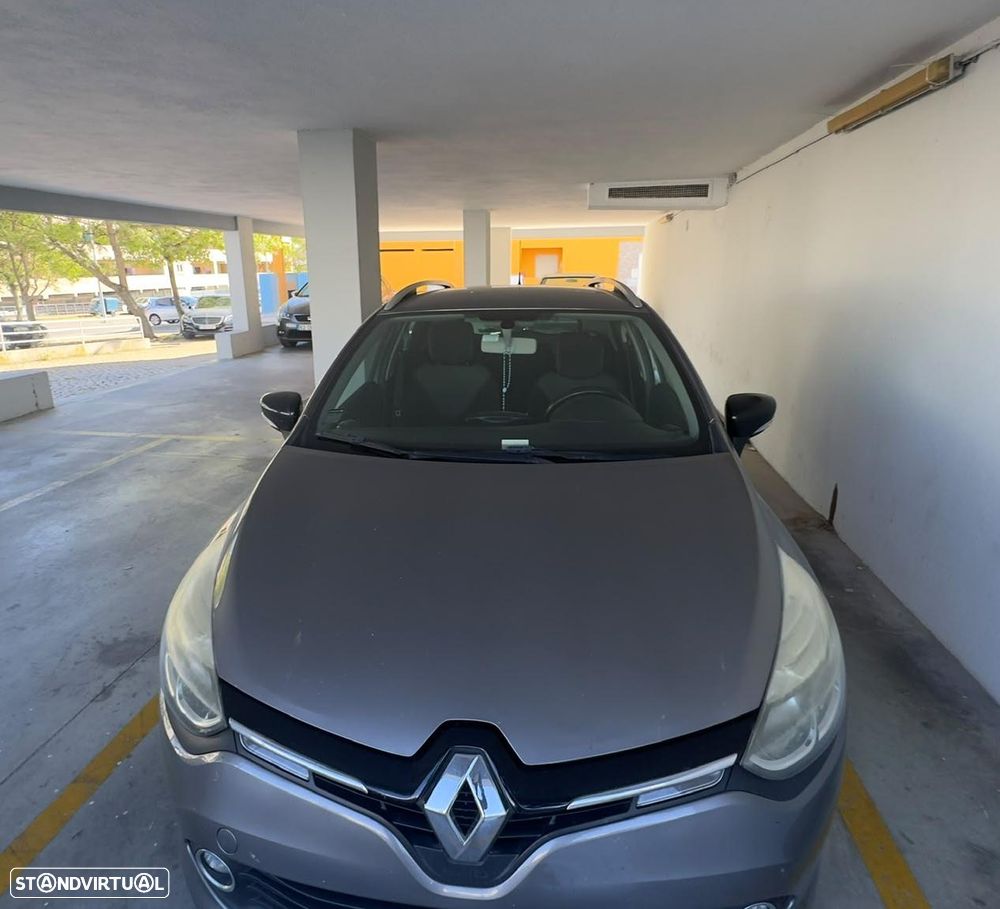 Renault Clio Sport Tourer - 1