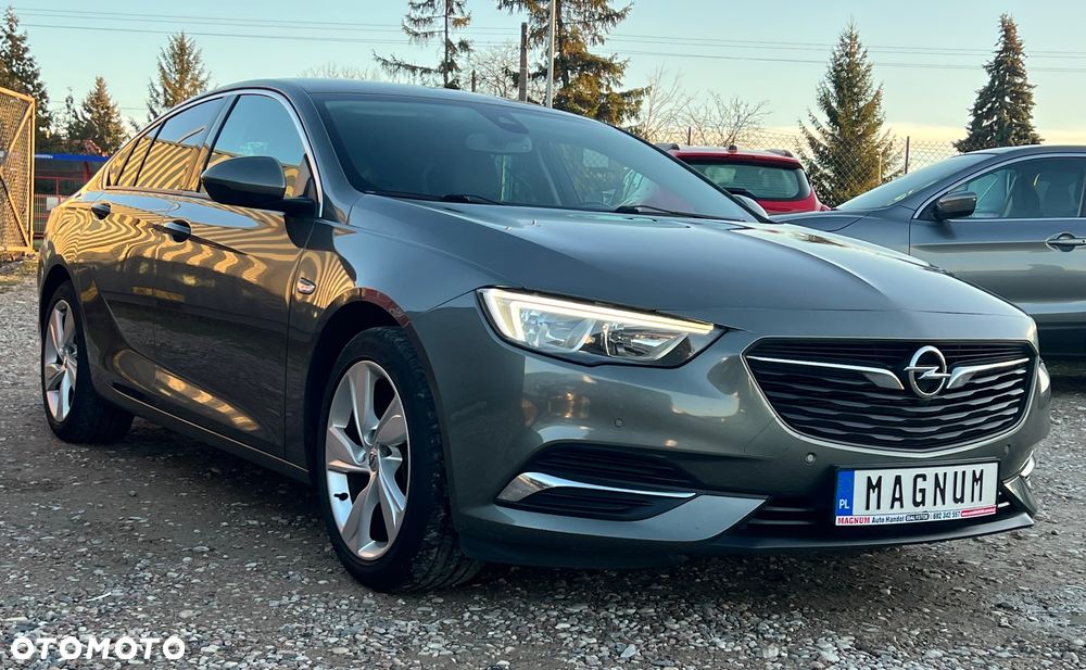 Opel Insignia - 29