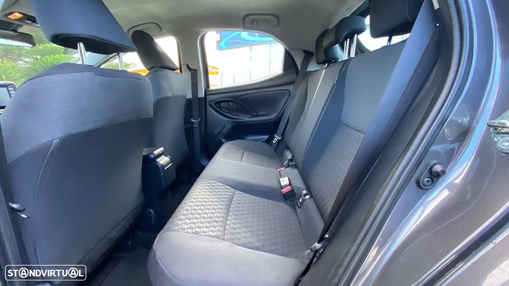 Toyota Yaris 1.5 HDF Comfort - 22