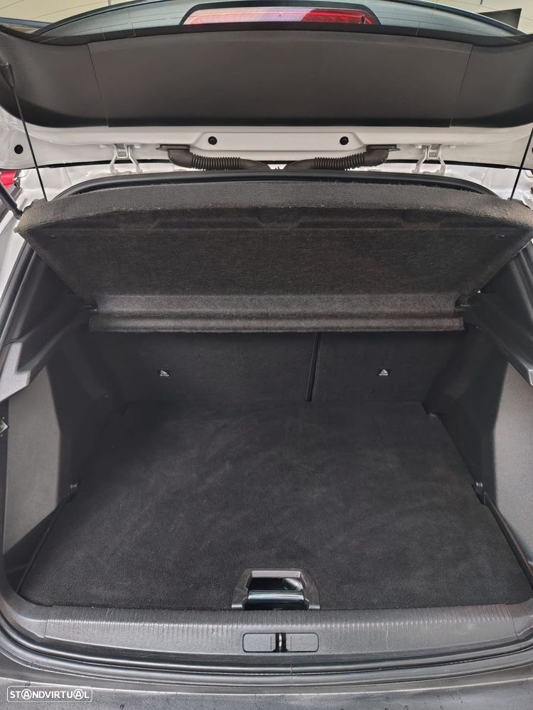 Peugeot 2008 - 25