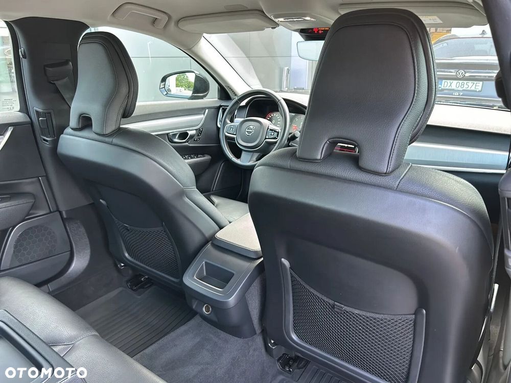 Volvo S90 D4 SCR Momentum Pro - 9