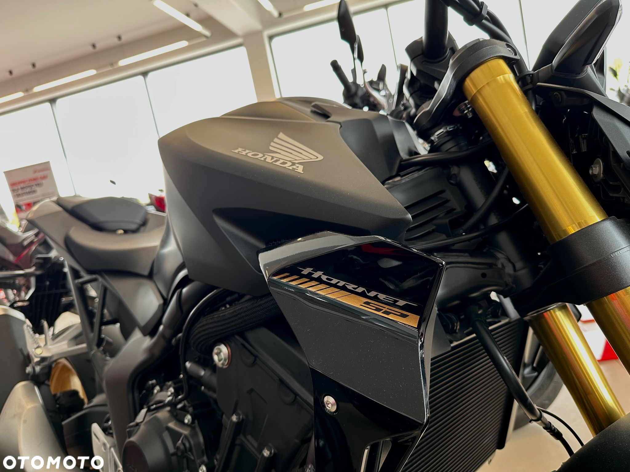Honda CB - 3