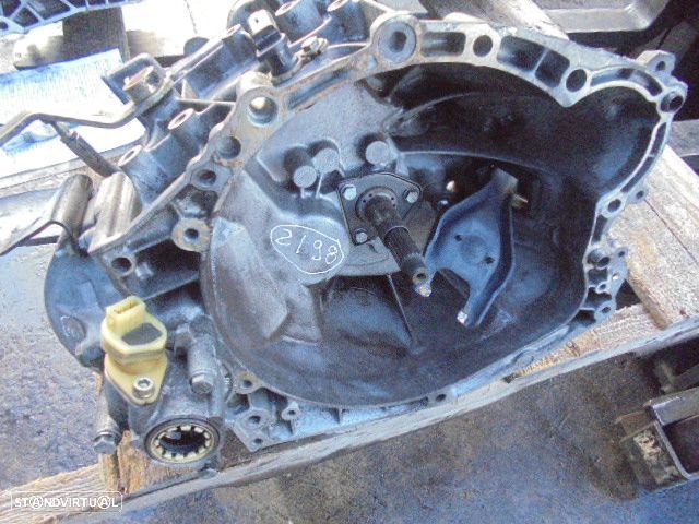Caixa Velocidades 20DL76 PEUGEOT 206 2000 2.0 HDI 90CV 3P BRANCO DIESEL 5 VELOCIDADES - 2