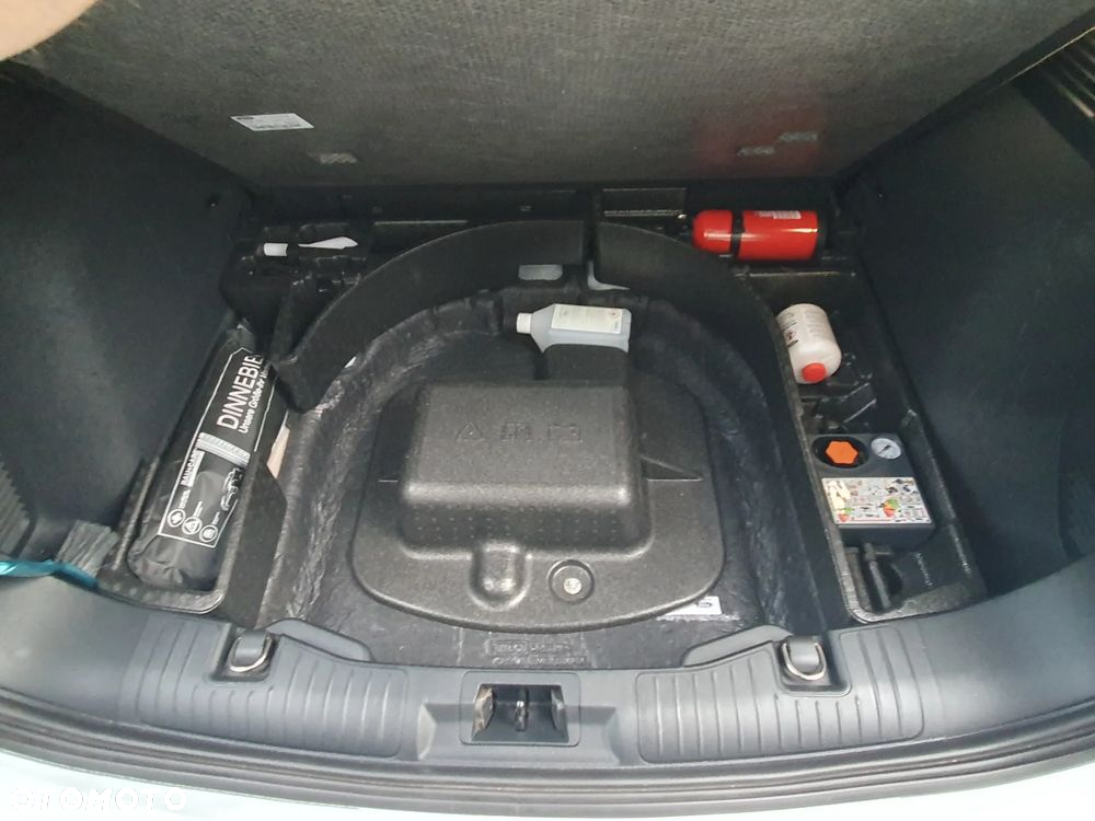 Ford Kuga 2.5P PHEV FWD ST-Line - 21