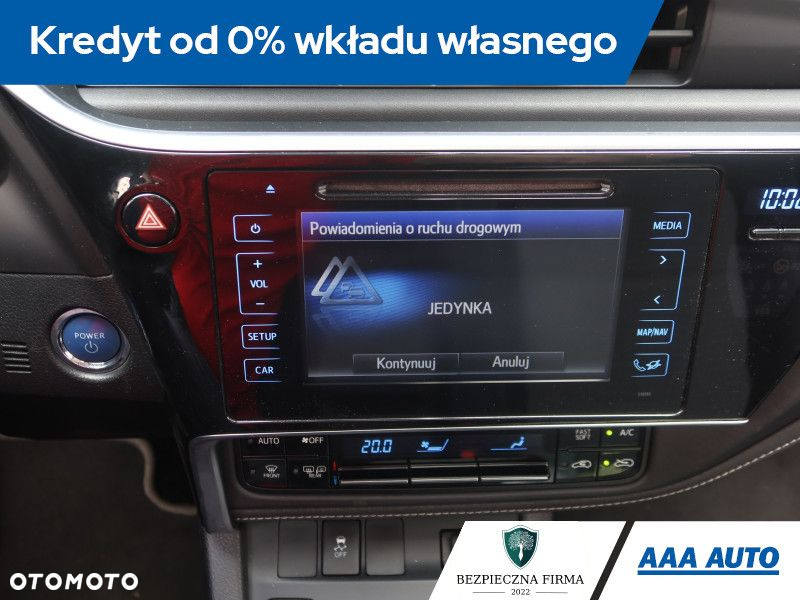 Toyota Auris - 13