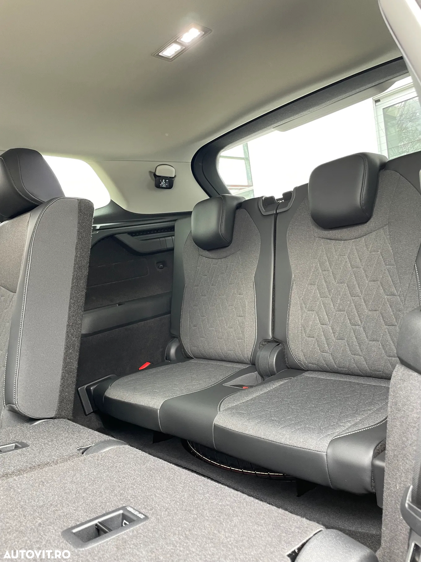 Volkswagen Tayron 1.5 eTSI DSG MHEV Life - 13