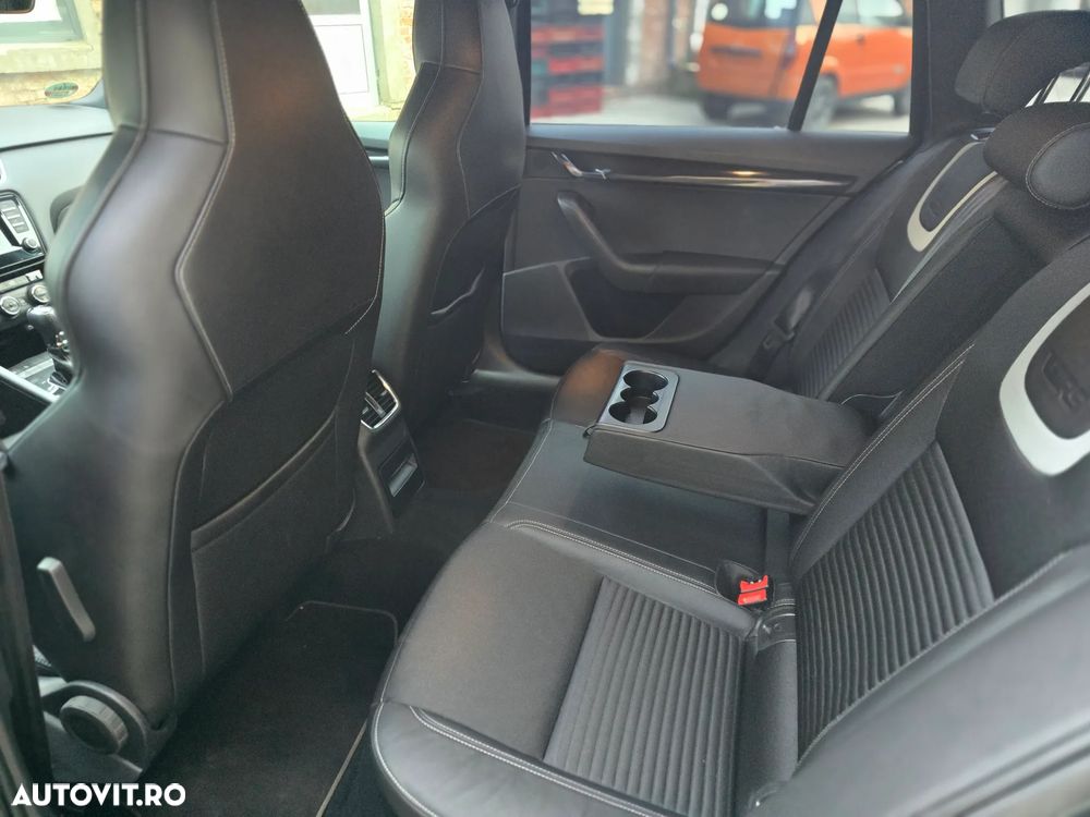 Skoda Octavia 2.0 TDI DSG RS - 6