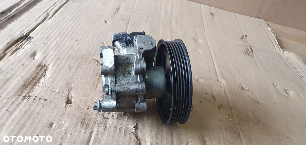 Pompa wspomagania kierownicy Mercedes ML W164 3.5 V6 1345102700 - 2