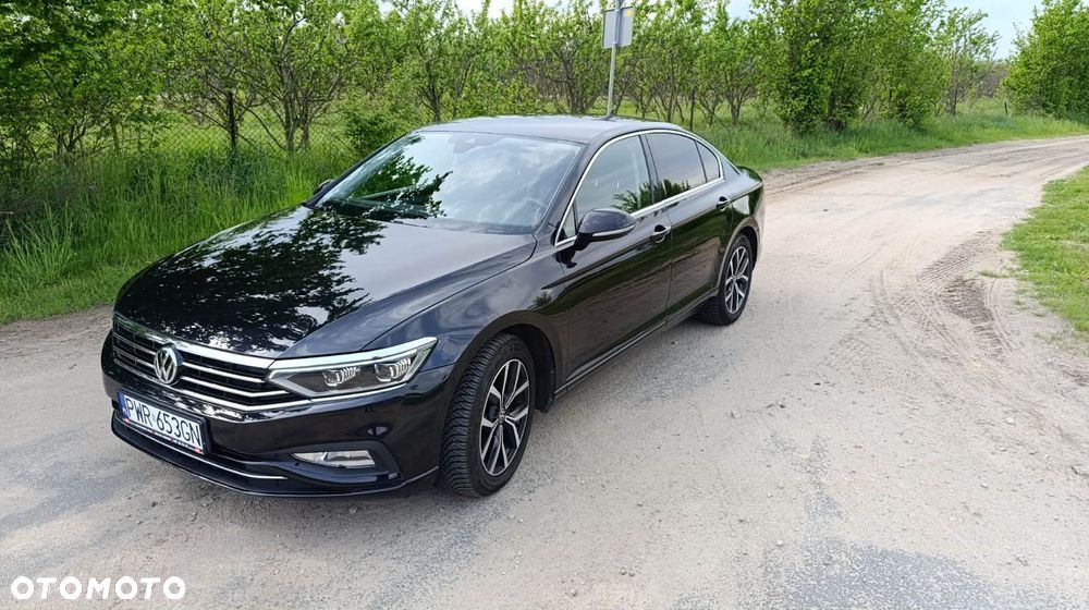Volkswagen Passat 2.0 TDI EVO Business DSG - 1