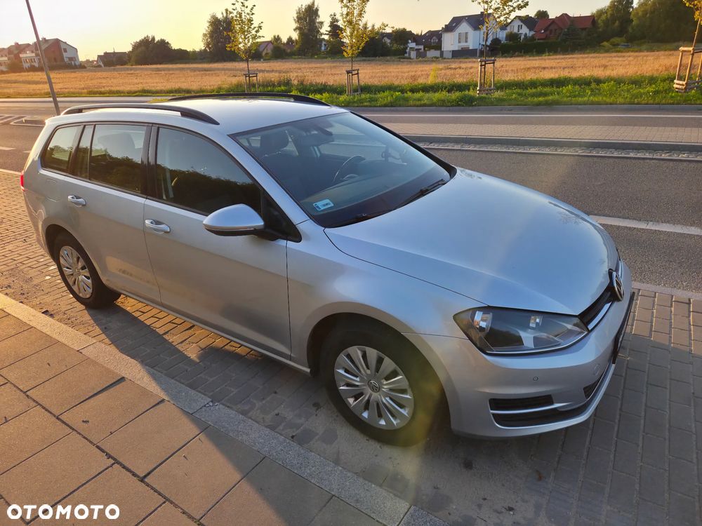 Volkswagen Golf 1.6 TDI BMT Comfortline - 1