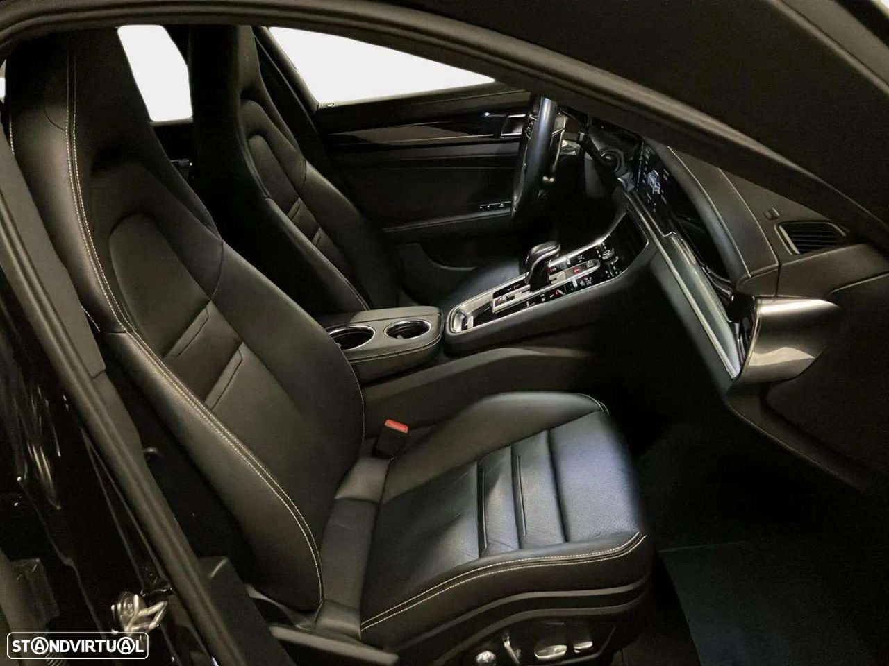 Porsche Panamera - 13