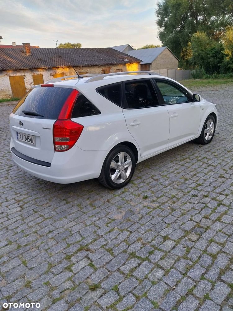 Kia Ceed 1.6 Crdi Comfort - 14