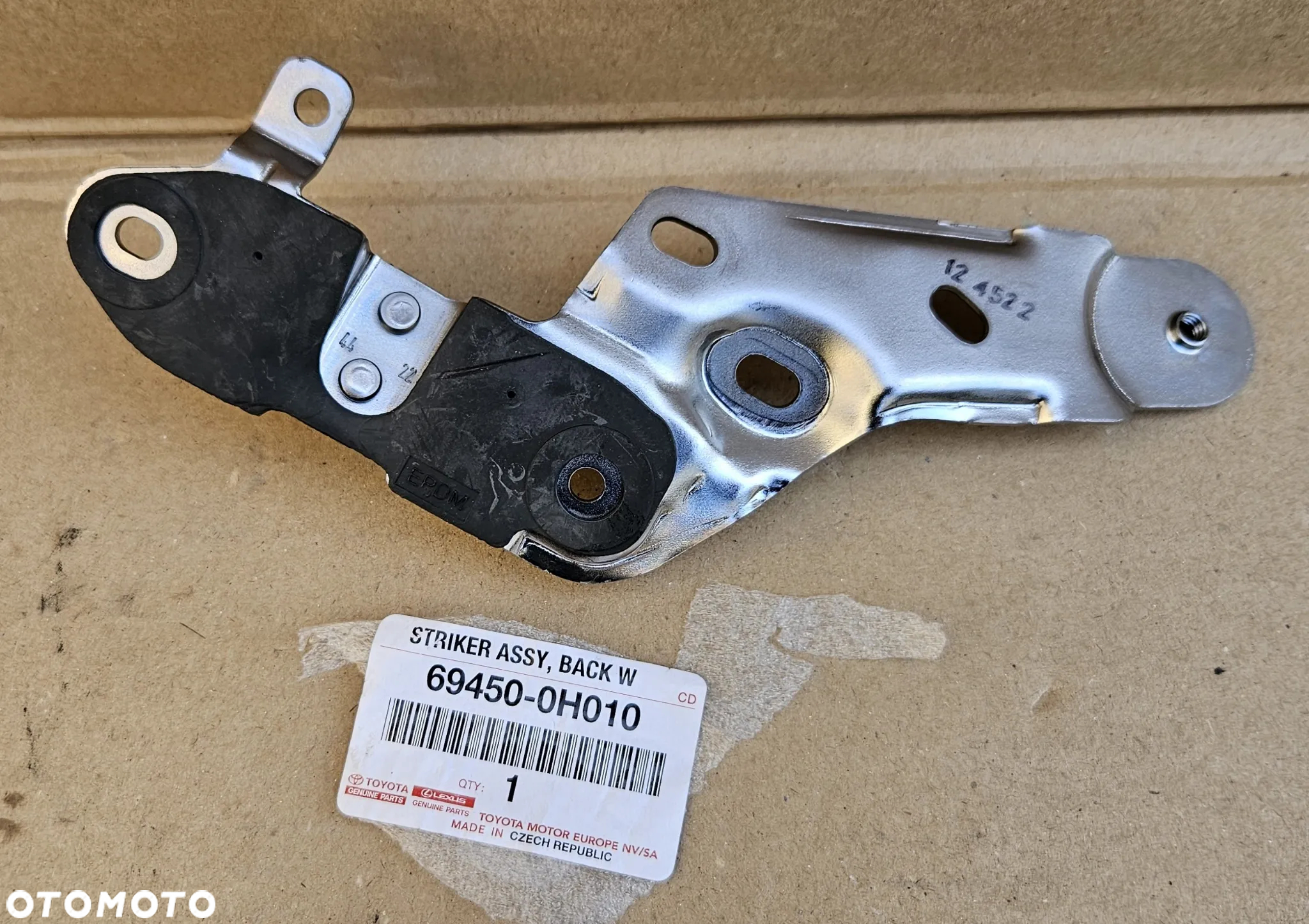 Zaczep zamek klapy tylnej TOYOTA AYGO II 2014-2022 ORYGINAŁ NOWY!! - 4
