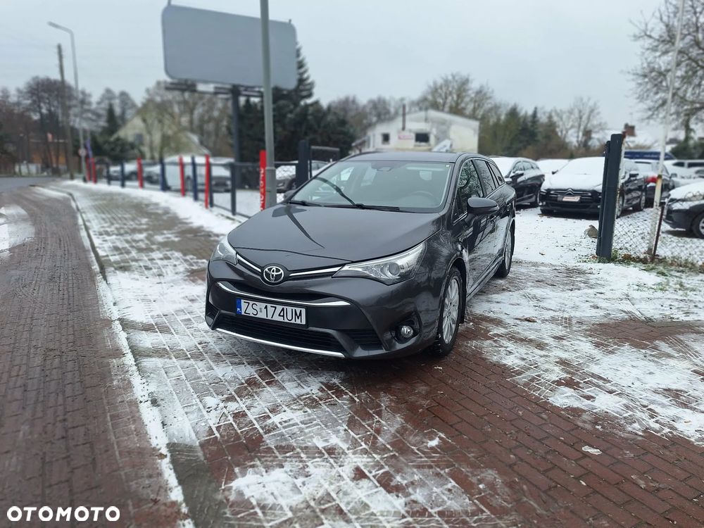 Toyota Avensis 2.0 D-4D Active Business - 1