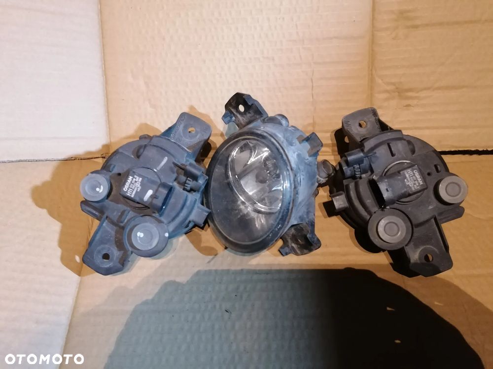 HALOGEN PRAWY LEWY CLIO II - 3