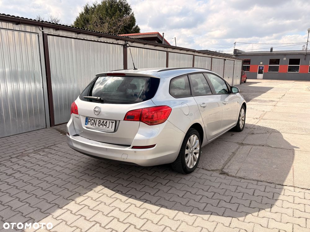 Opel Astra 1.6 Sport - 5