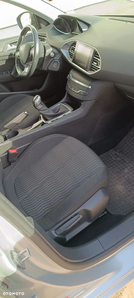 Peugeot 308 1.6 HDi Active - 10