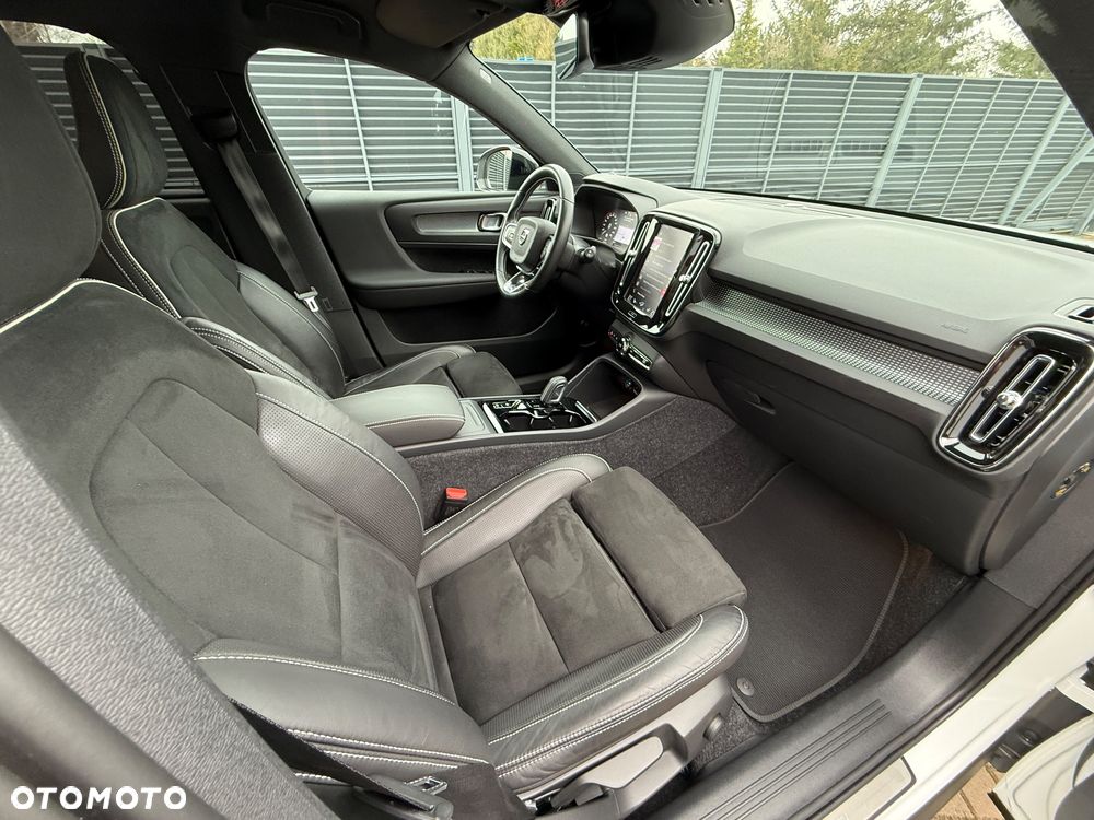 Volvo XC 40 D3 R-Design - 10