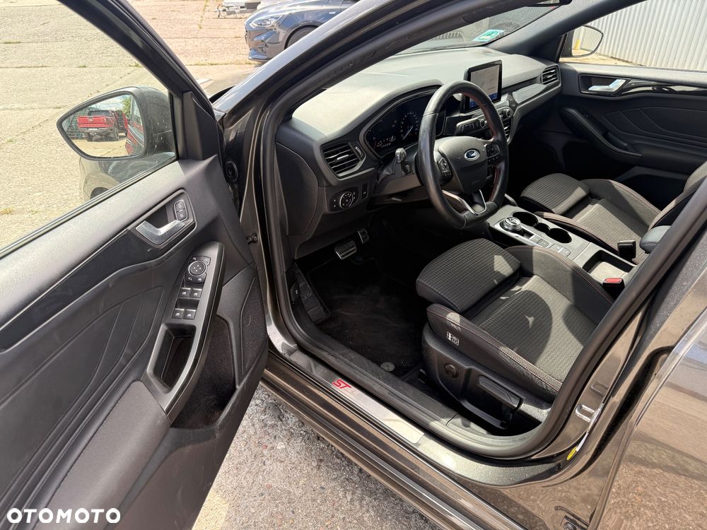Ford Focus 2.0 EcoBlue ST-Line - 6