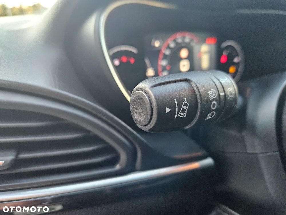 Fiat Tipo 1.0 T3 Garmin - 14