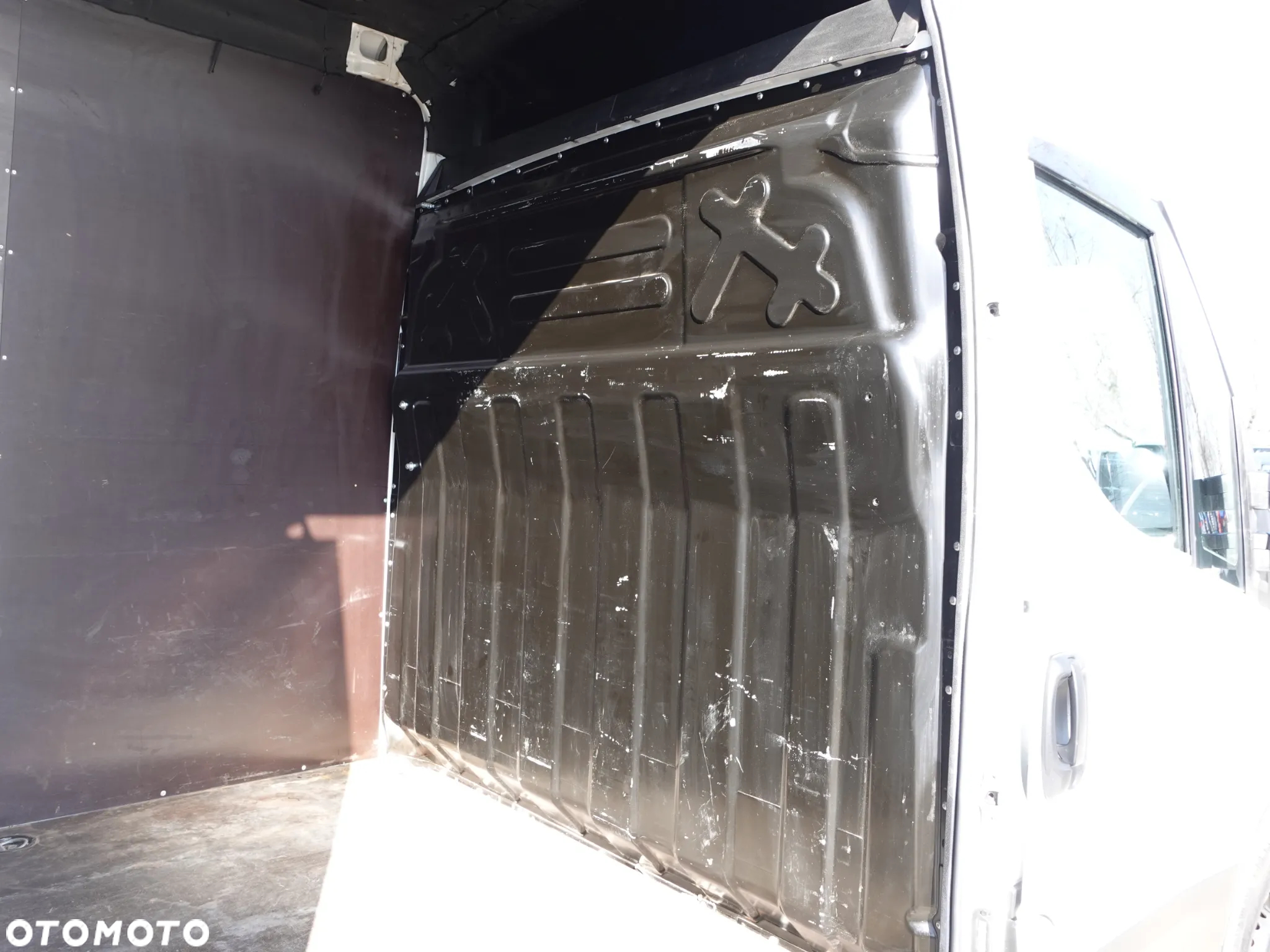 Iveco 35S13 - 29