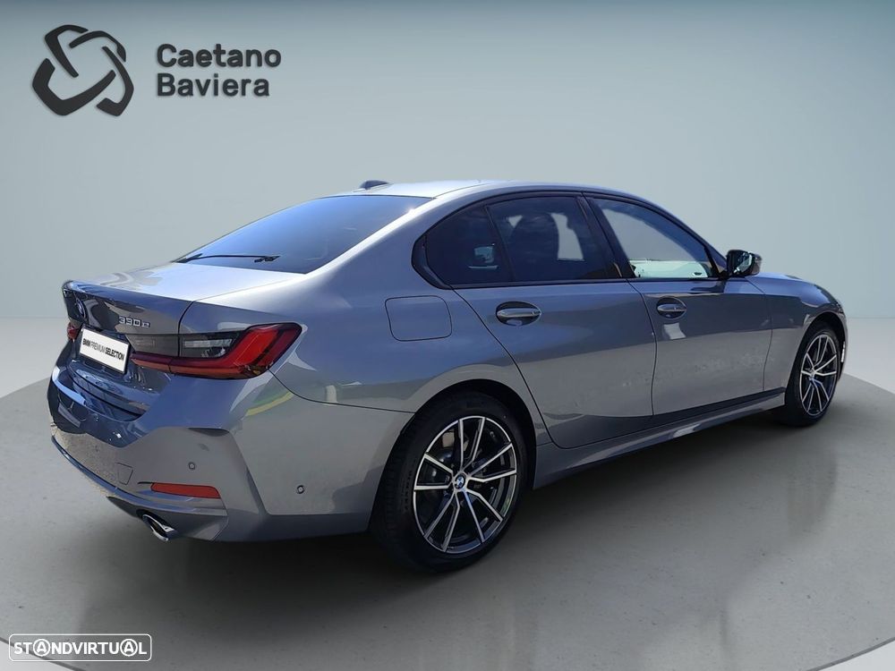 BMW 330 e Auto - 8
