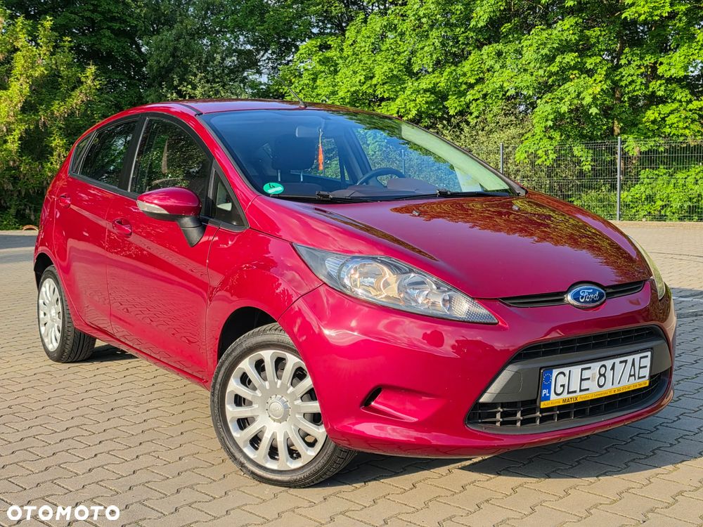 Ford Fiesta 1.25 Celebration - 1