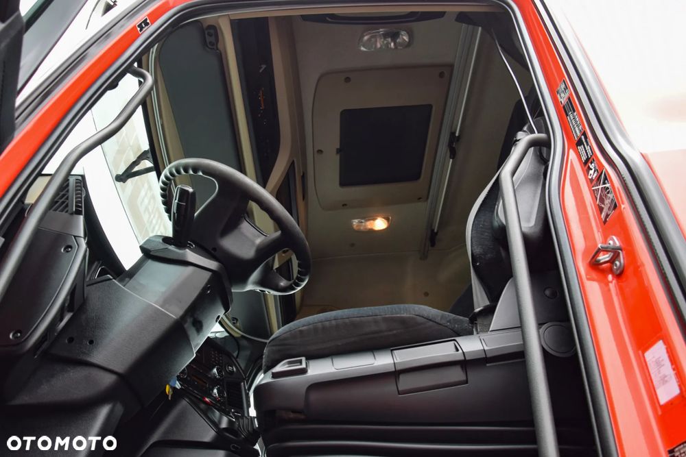 Mercedes-Benz ACTROS 1848 / EURO 6 / TEMPOMAT / KLIMATYZACJA / SERWISOWANY / SPROWADZONY - 19