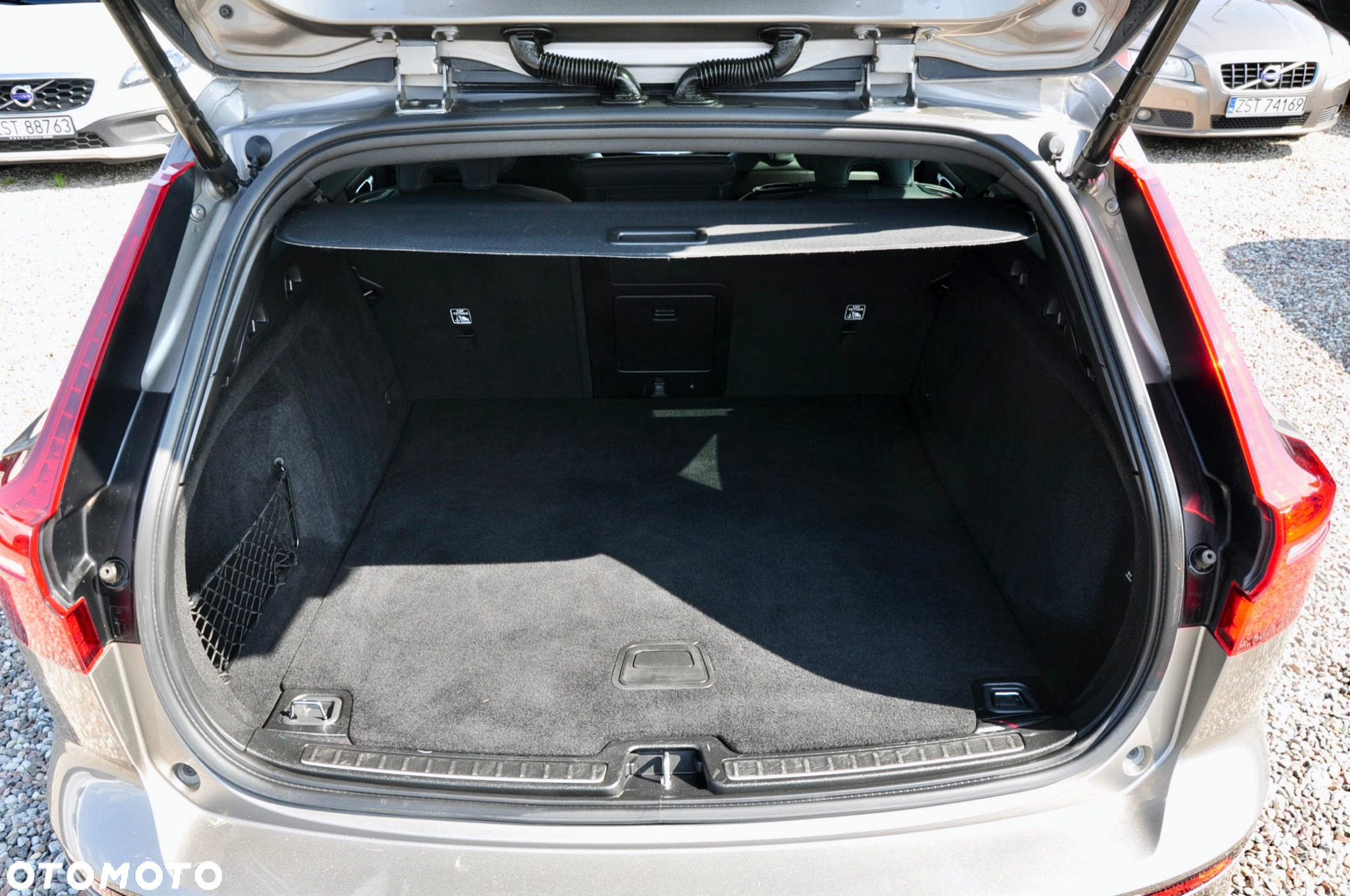 Volvo V60 B3 B Geartronic RDesign - 14