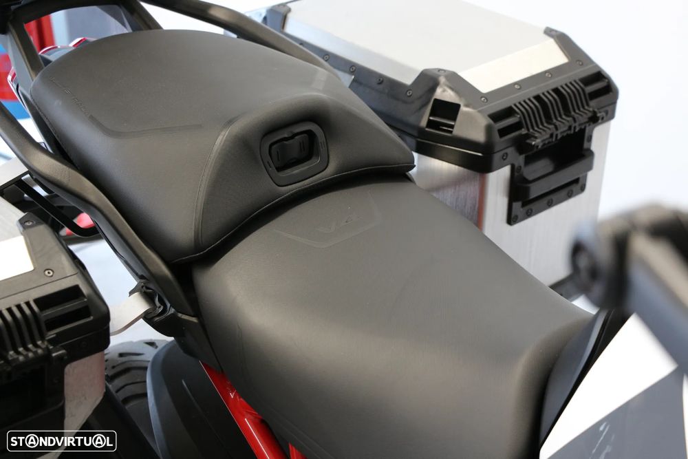 Ducati Multistrada V4 - 7