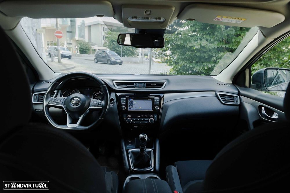 Nissan Qashqai 1.5 dCi N-Connecta - 21