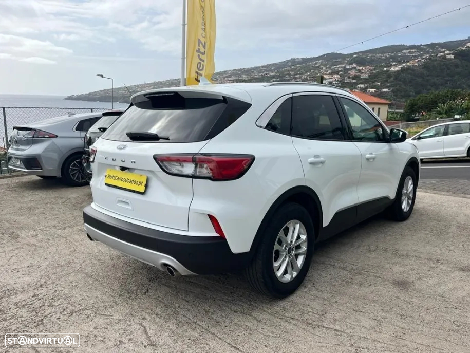 Ford Kuga 1.5 TDCi EcoBlue Titanium - 4