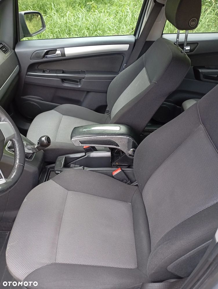 Opel Zafira 1.7 CDTI - 7